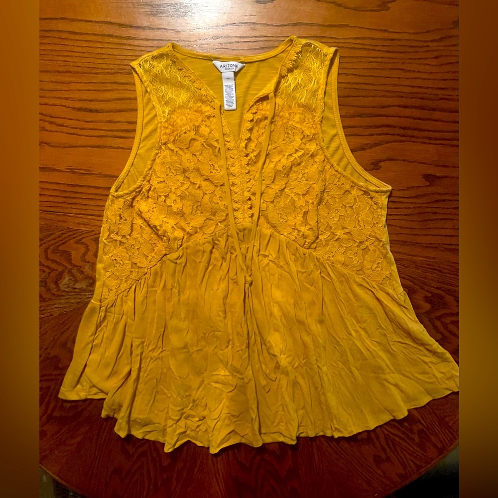 Arizona Jean Company Mustard Lace Blouse